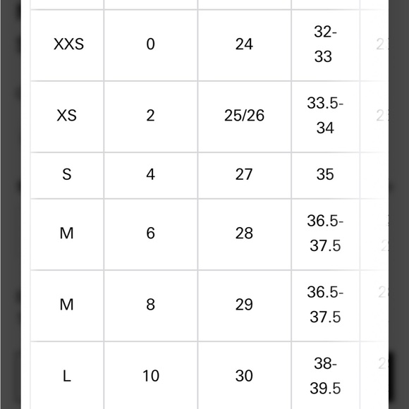 Sanctuary Essentials Sleeveless Mock Neck Tank Black Size Large. Worn Once EUC! - Picture 8 of 10